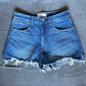 Abercrombie High Rise 90s curve love size 2/26